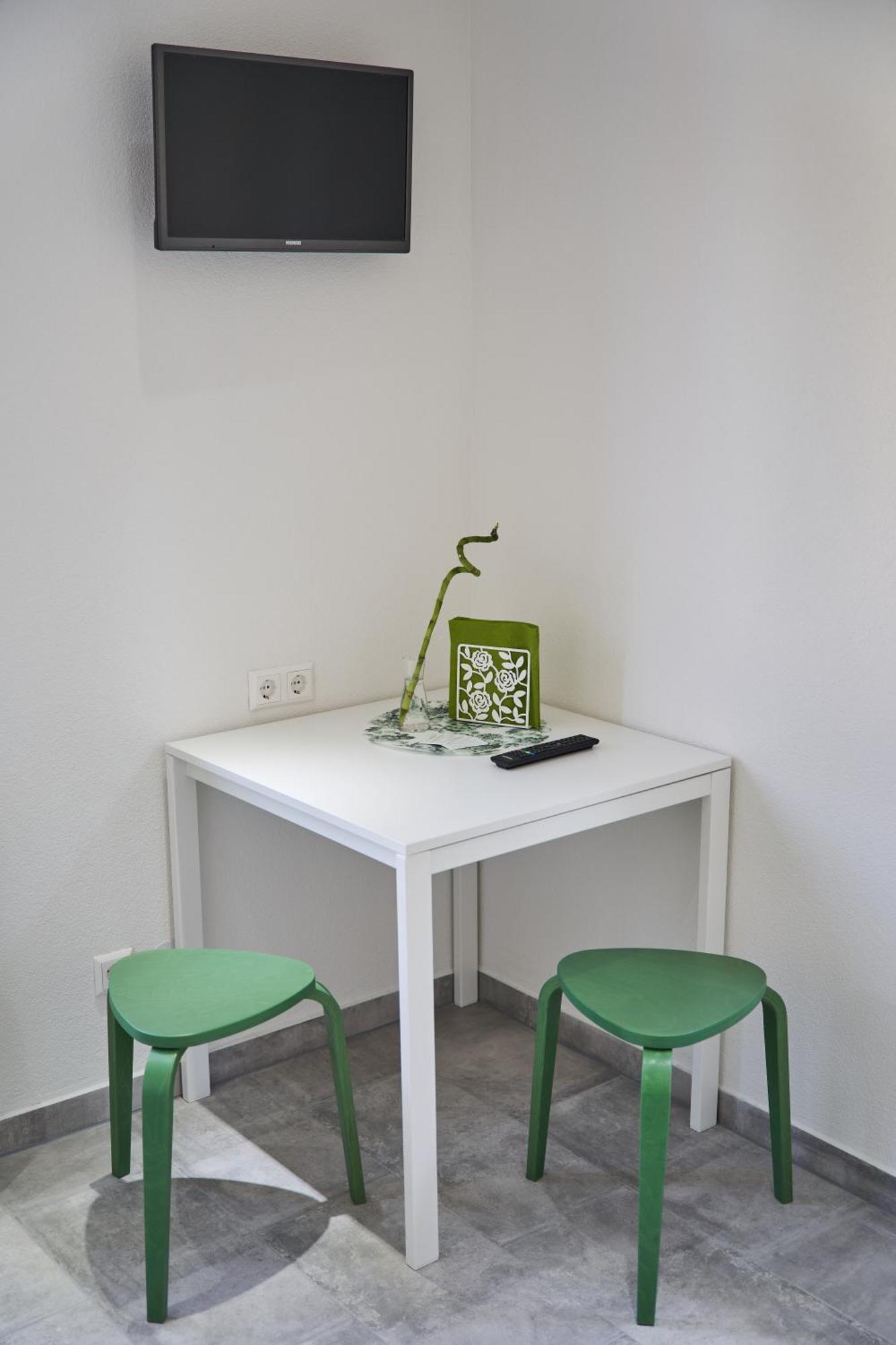 Greenhome Loerrach -Ihre Unterkunft Im 3-Laendereck- Екстер'єр фото